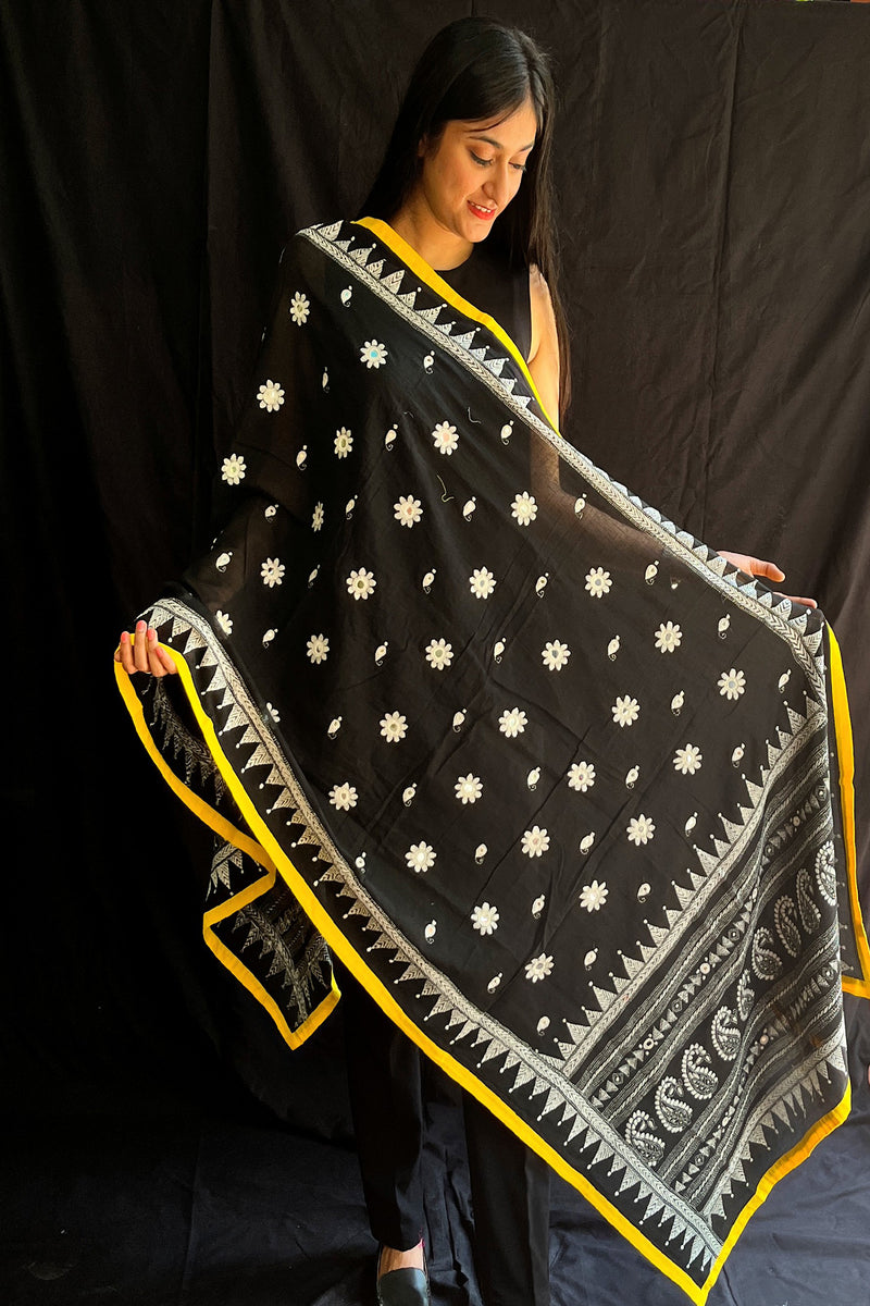 Shashi Tangail Dupatta in Kantha Embroidery