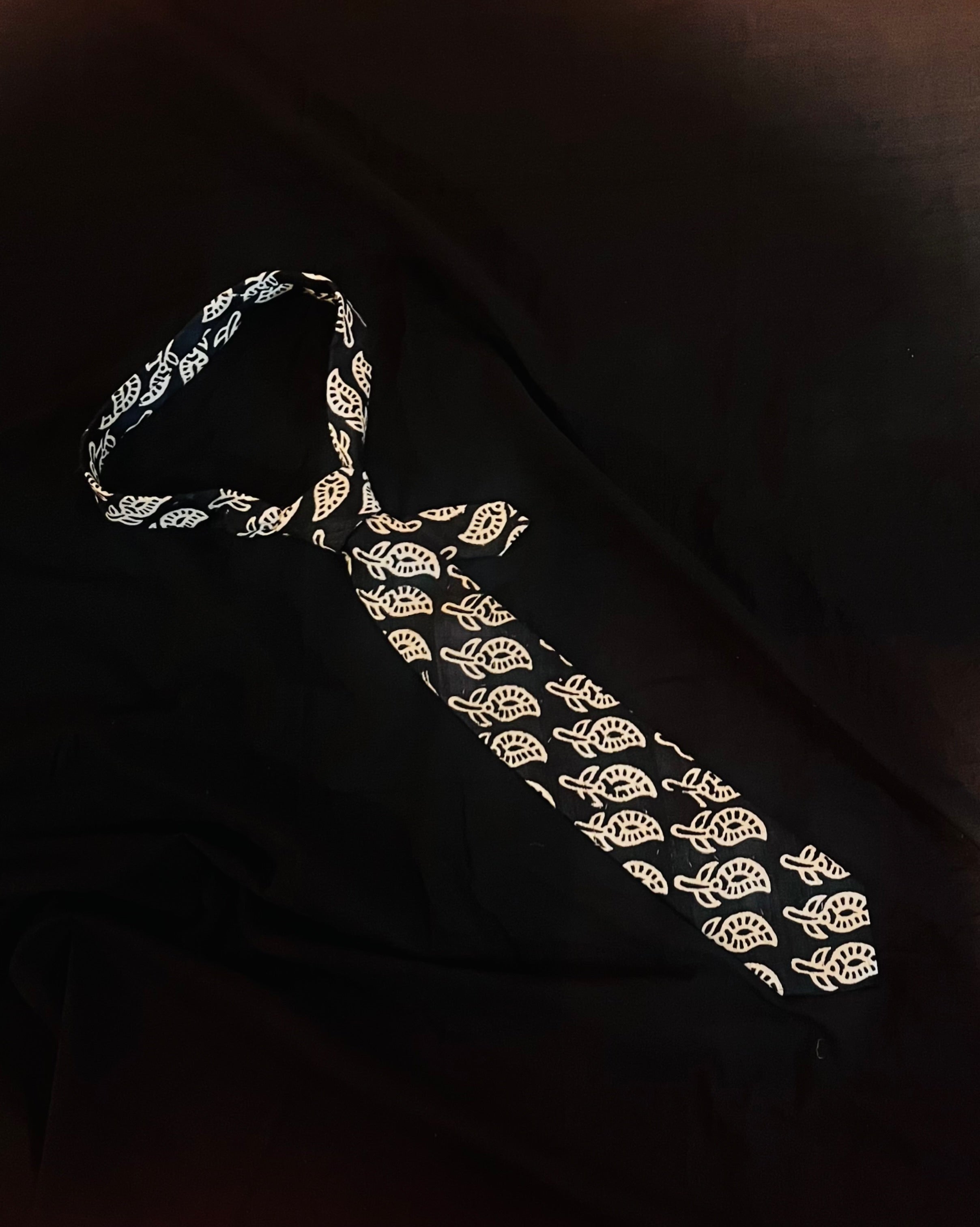 Printed Silk Necktie - Aarish - Anuradha Ramam