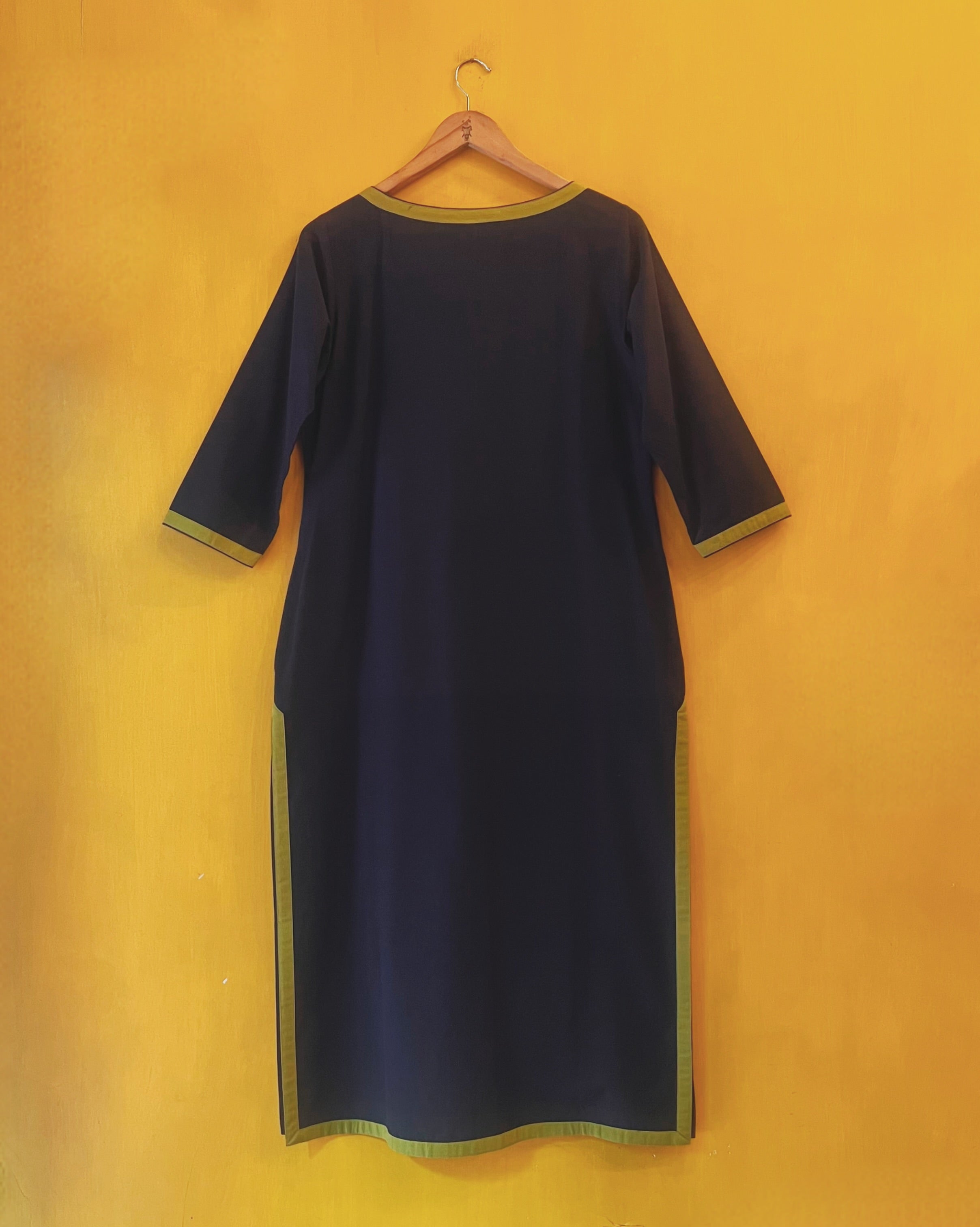 Mehndi Green Applique Kurta - Hanika (Size - M) - Anuradha Ramam