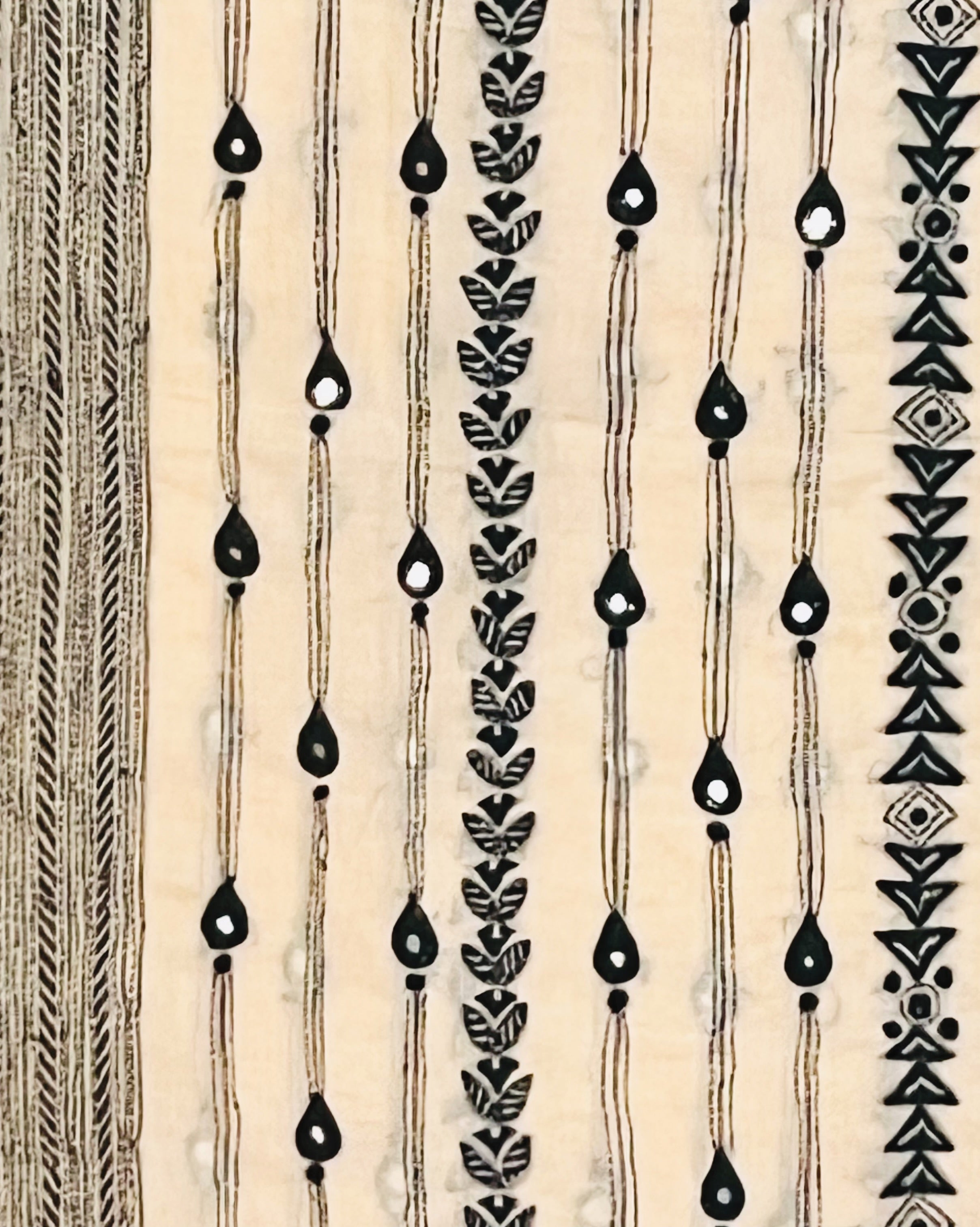 Half-and-Half Kantha Dupatta - Atreyi - Anuradha Ramam