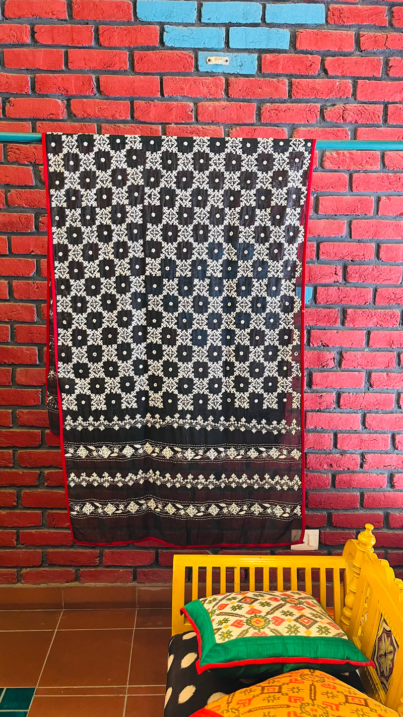 Asoka sindhi embroidery Dupatta