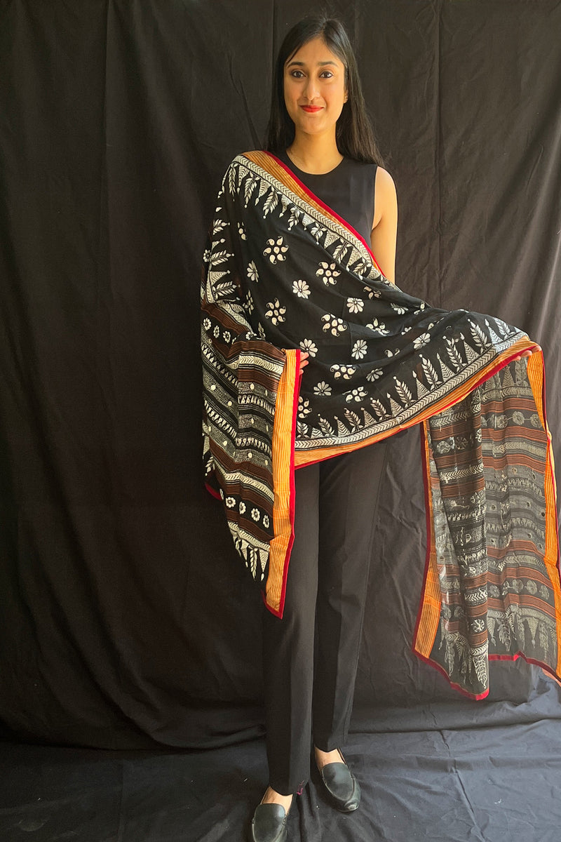 Pushti Tangail Dupatta in Kantha Embroidery
